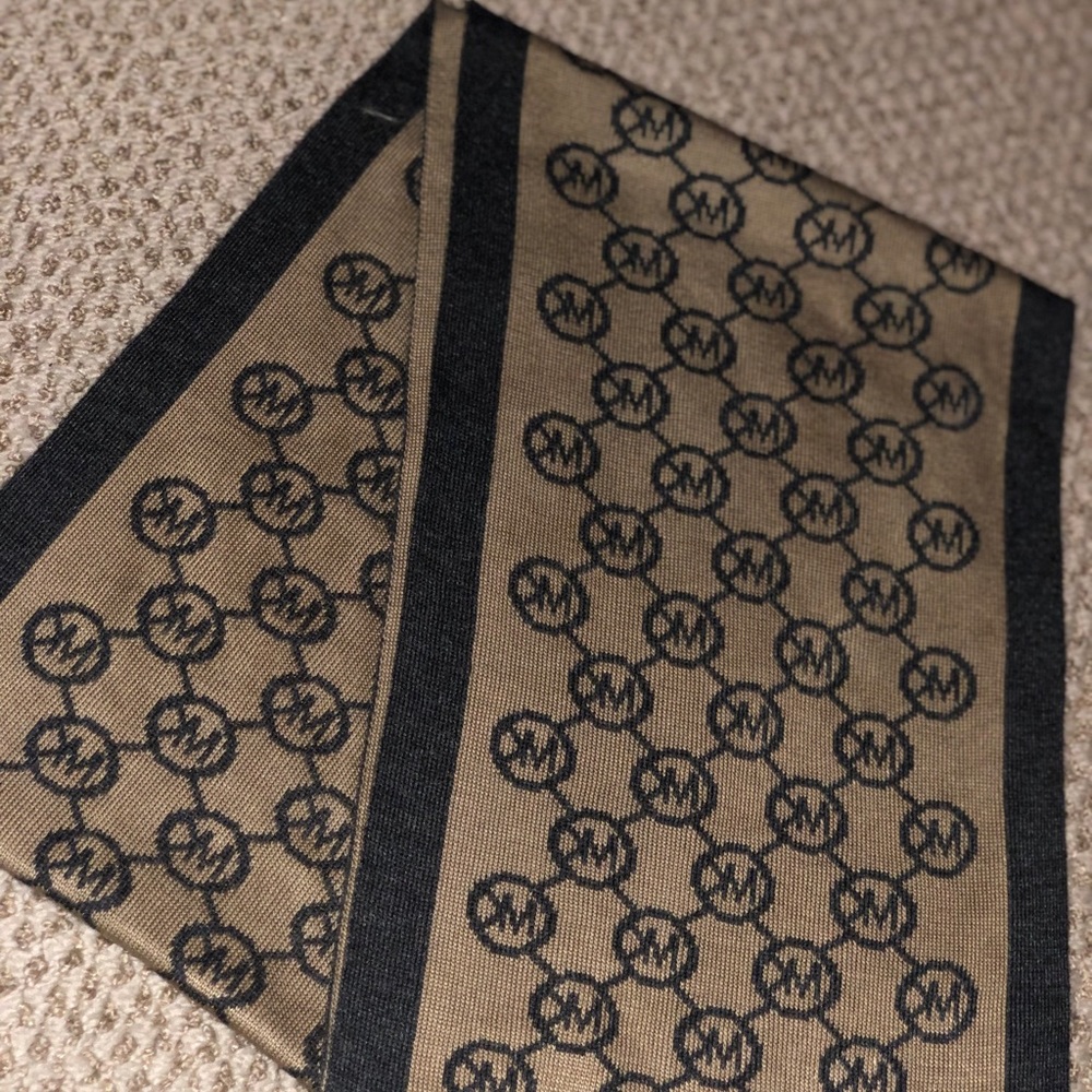 Michael Kors scarf never worn!